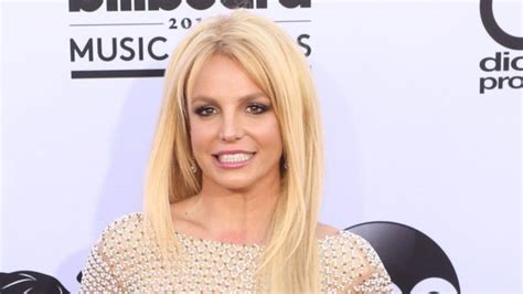 britney spears facebook|Zum 43. Geburtstag: Britney Spears ist wieder offiziell Single